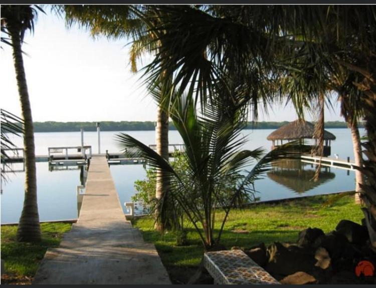 Hotel La Marina Del Rio La Pesca Eksteriør bilde