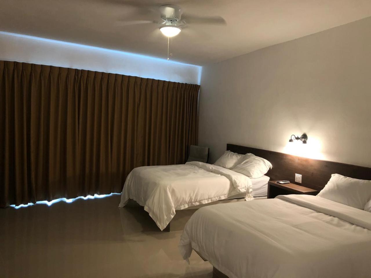 Hotel La Marina Del Rio La Pesca Eksteriør bilde