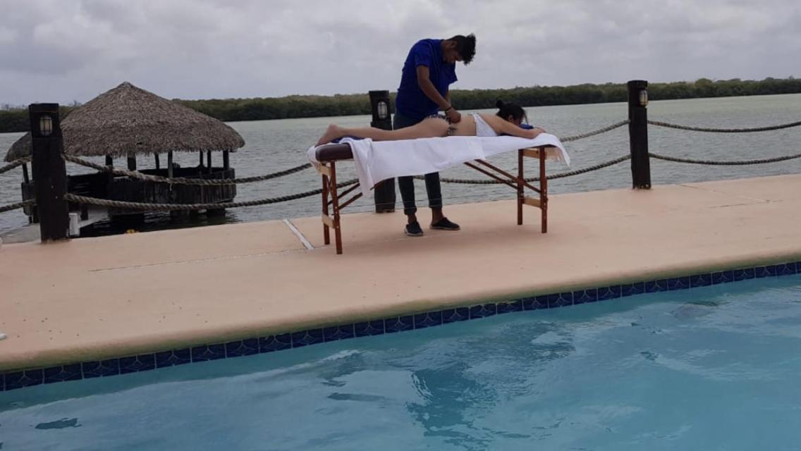 Hotel La Marina Del Rio La Pesca Eksteriør bilde
