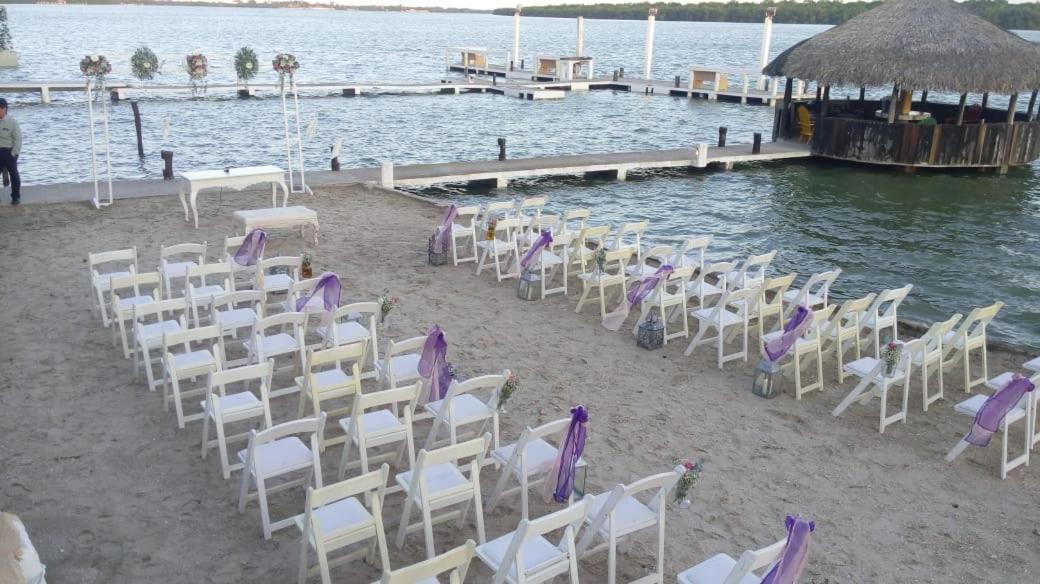 Hotel La Marina Del Rio La Pesca Eksteriør bilde