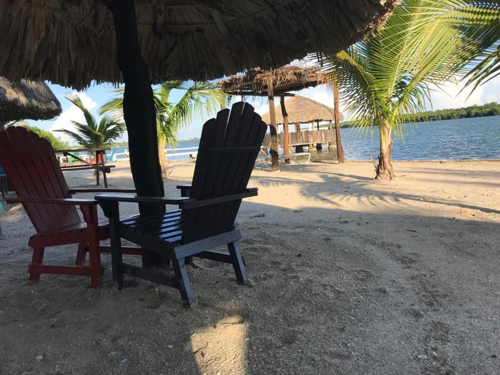 Hotel La Marina Del Rio La Pesca Eksteriør bilde